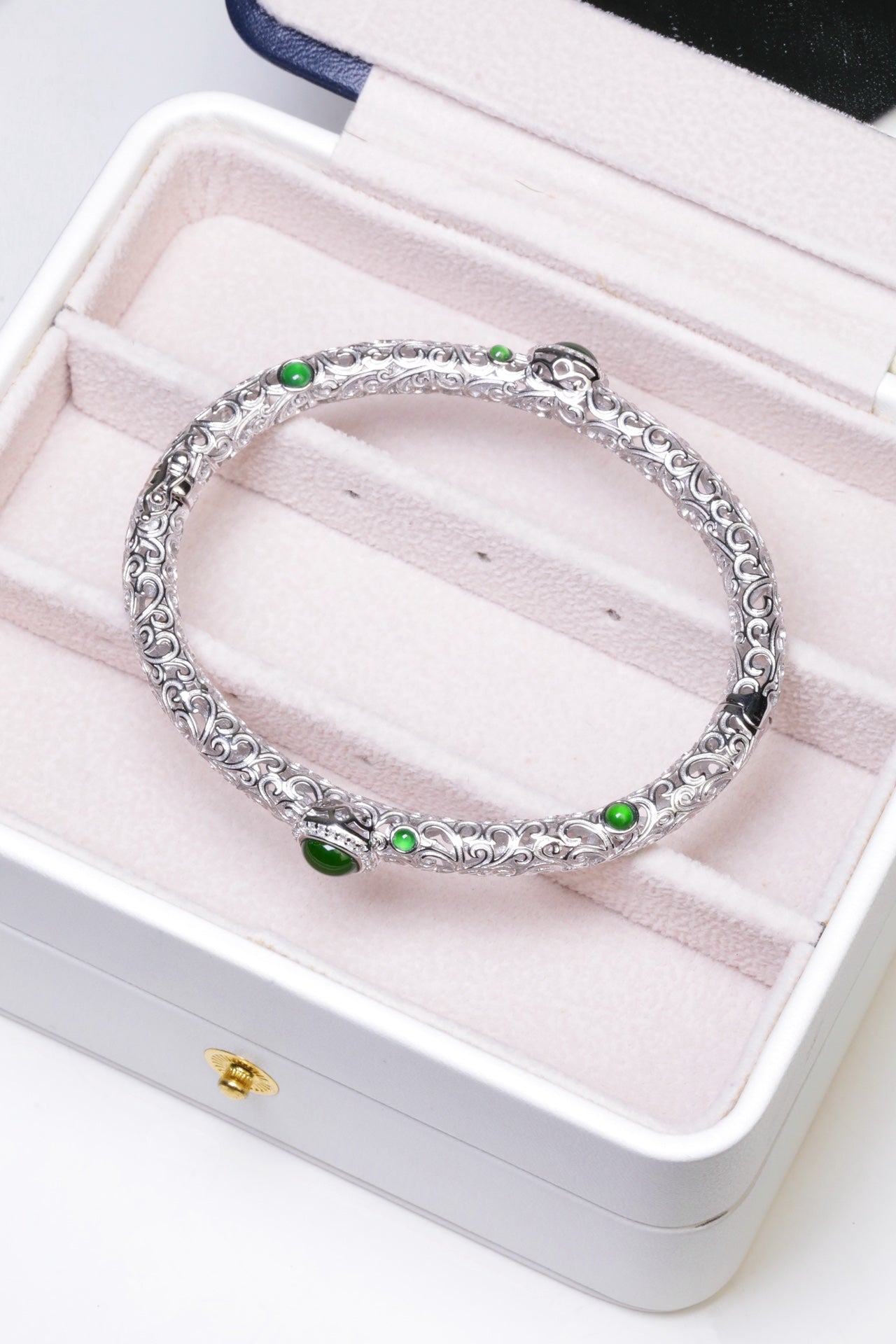 925 silver hollow egg-shaped bracelet natural jadeite