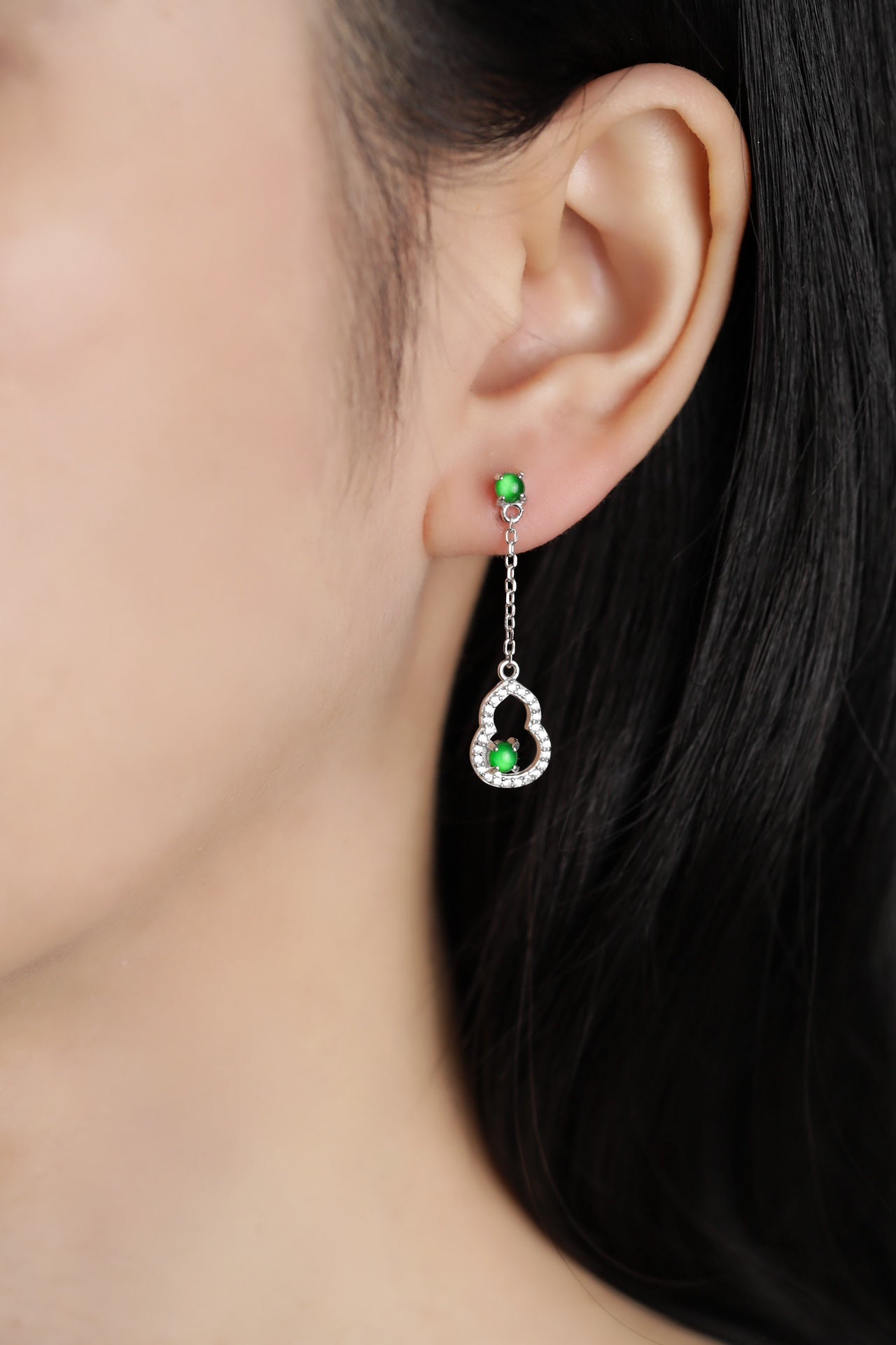 Diamond-Edge Gourd Drop Earrings