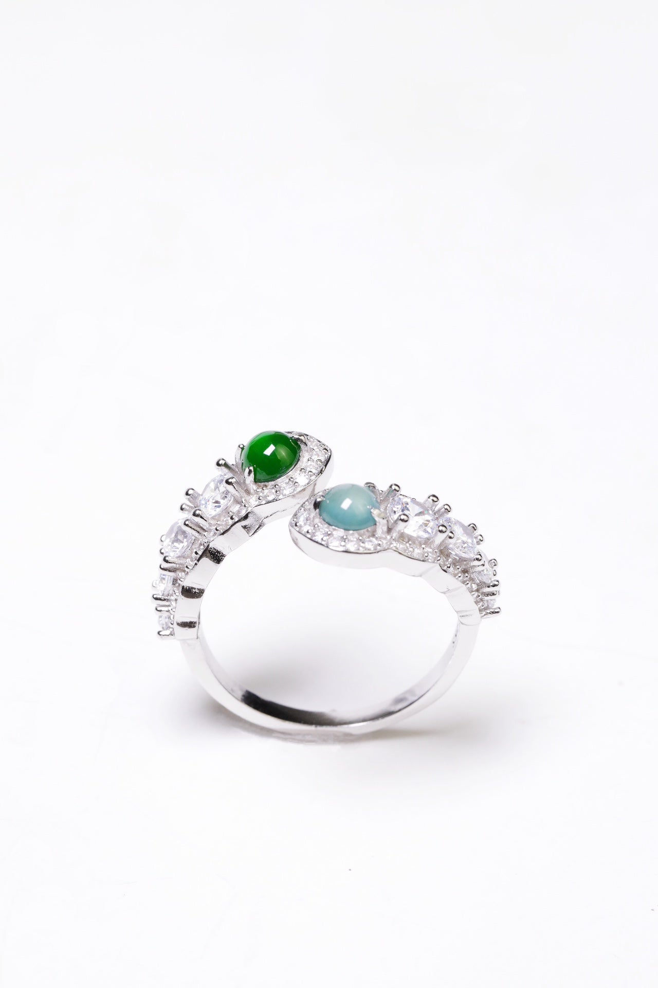 925 silver two-tone egg-shaped ring natural jadeite