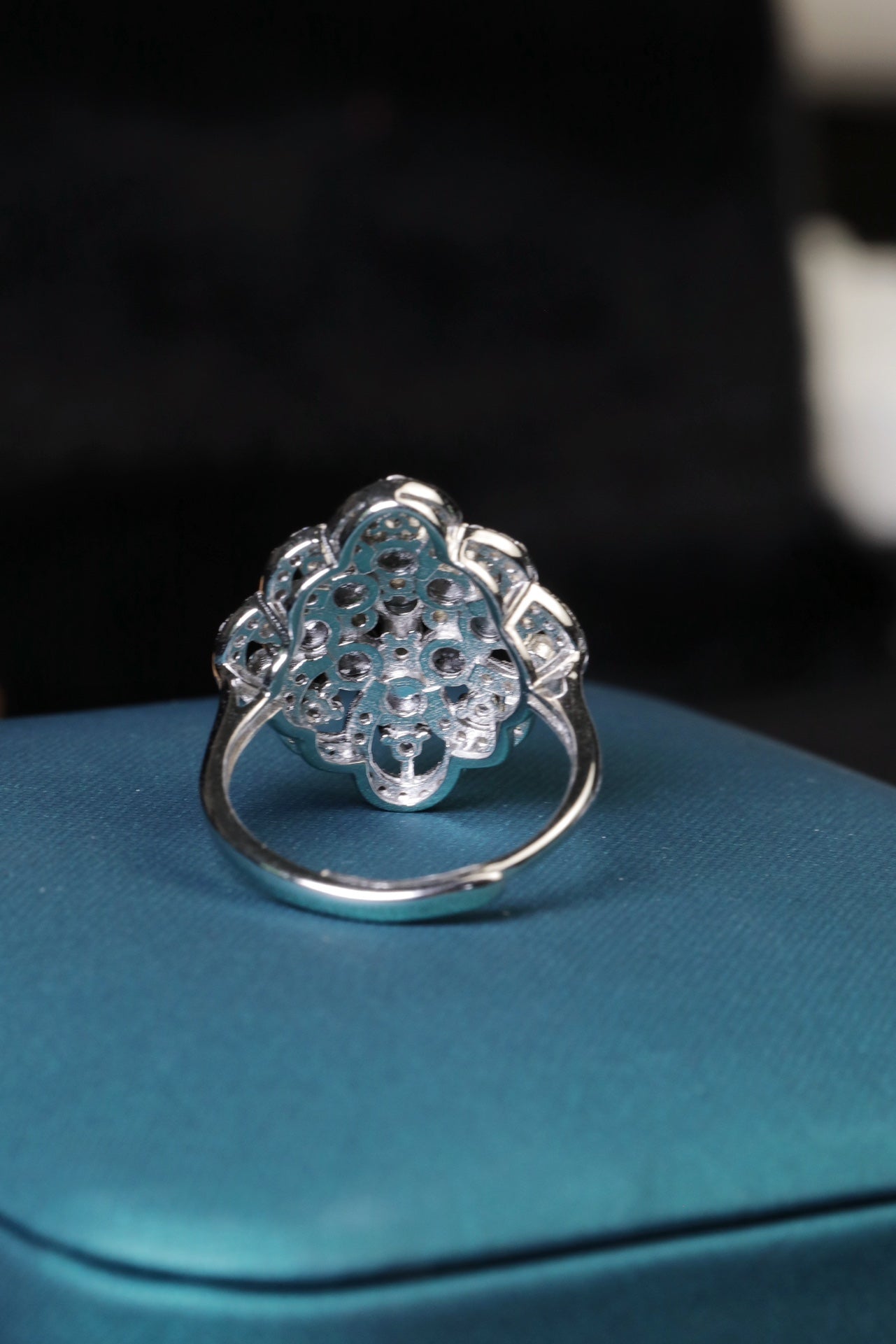 Diamond-Set Diamond-Shaped Flower Ring