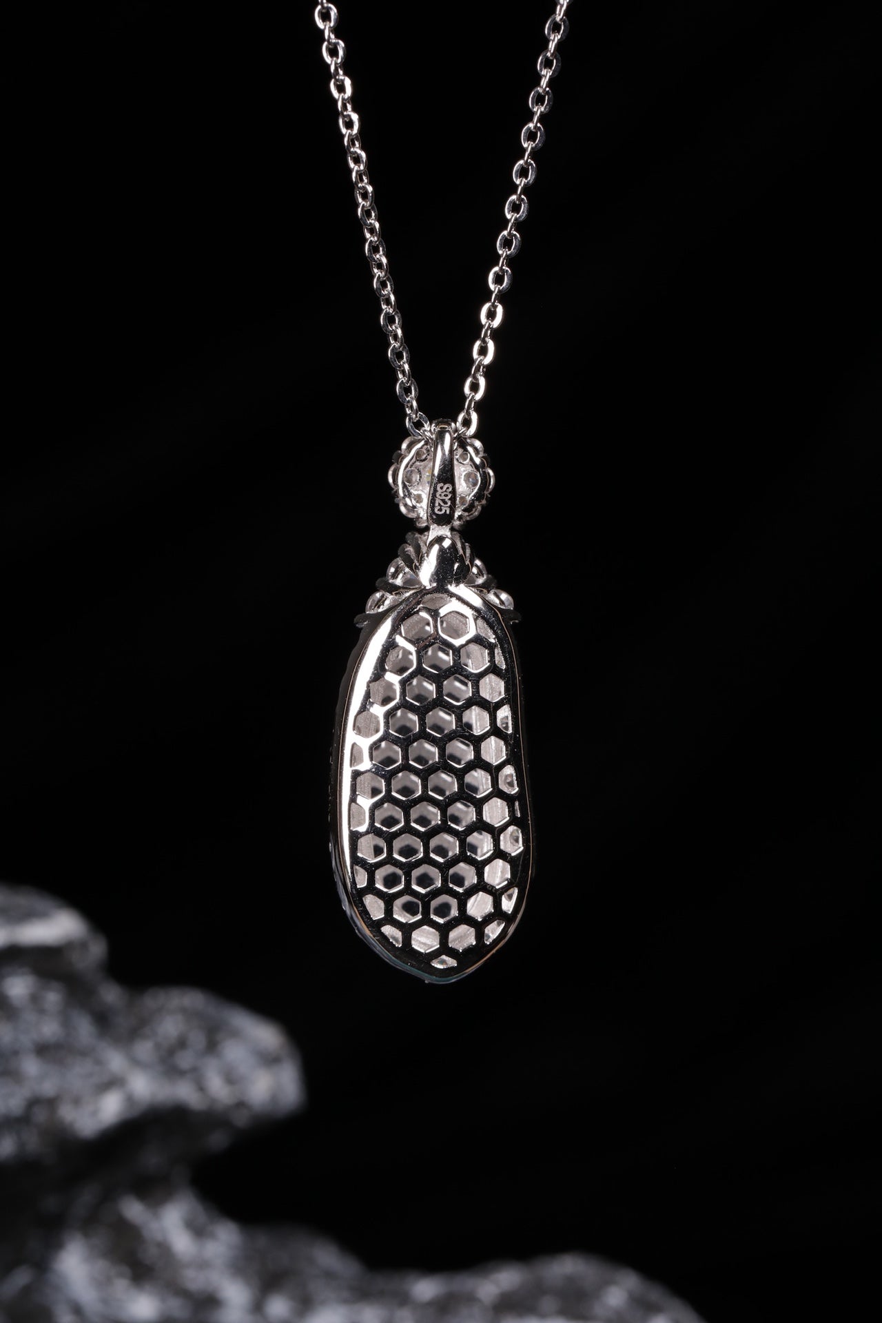 Diamond-Set Bean Pendant Necklace