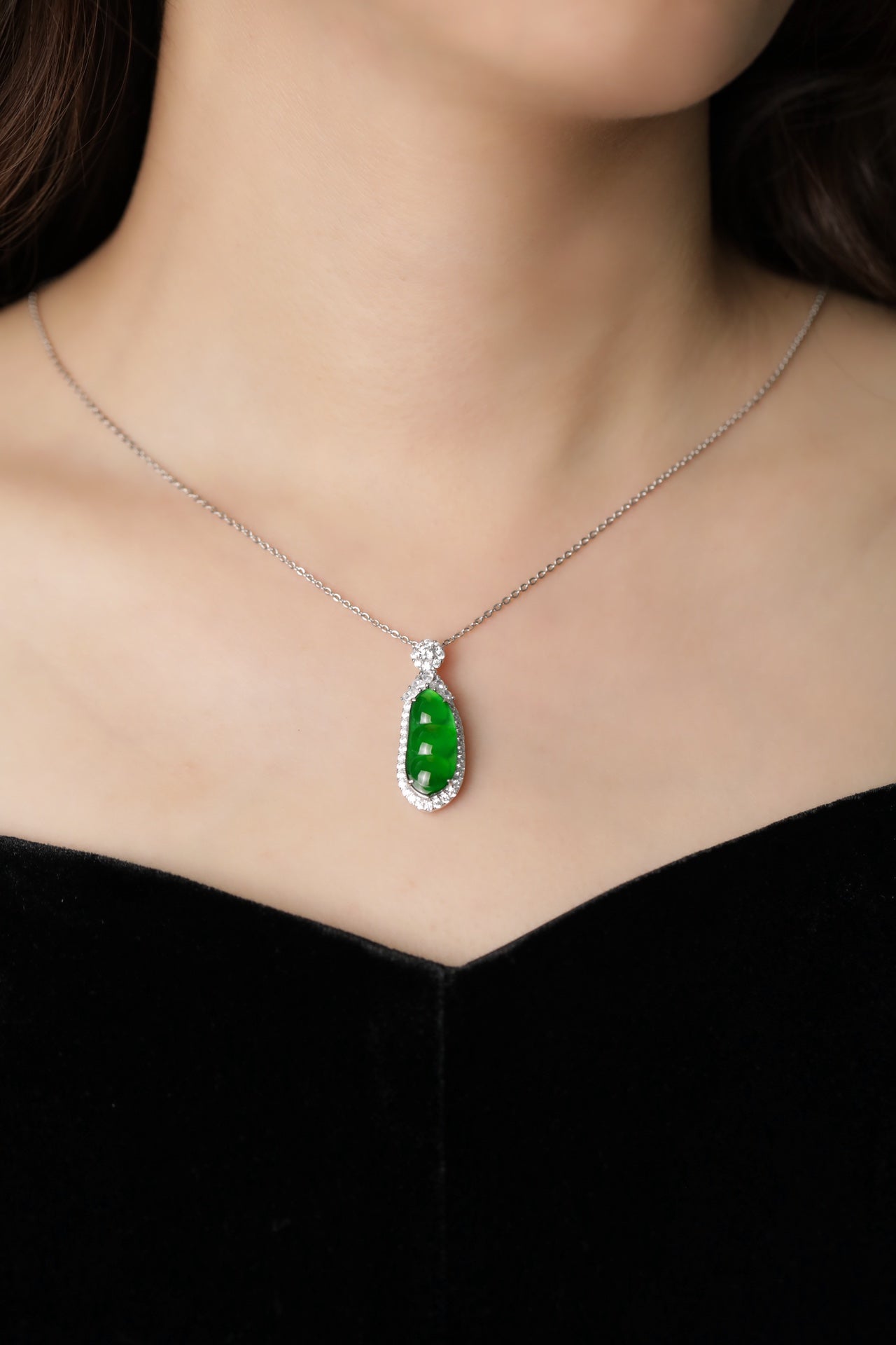 Diamond-Set Bean Pendant Necklace