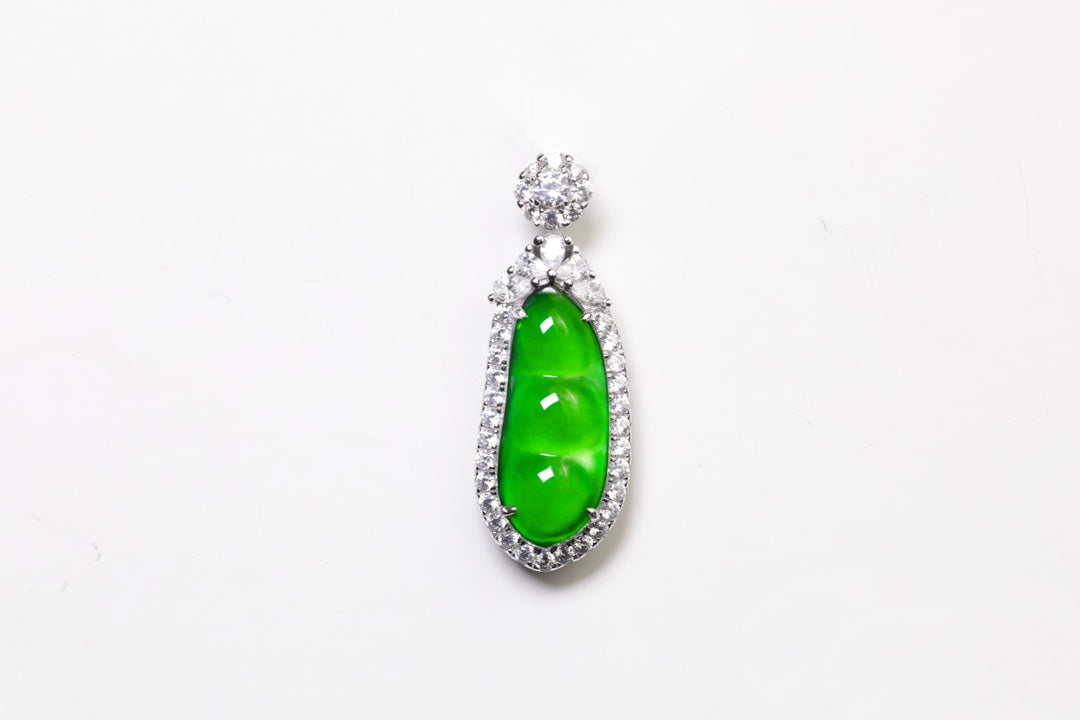 Diamond-Set Bean Pendant Necklace