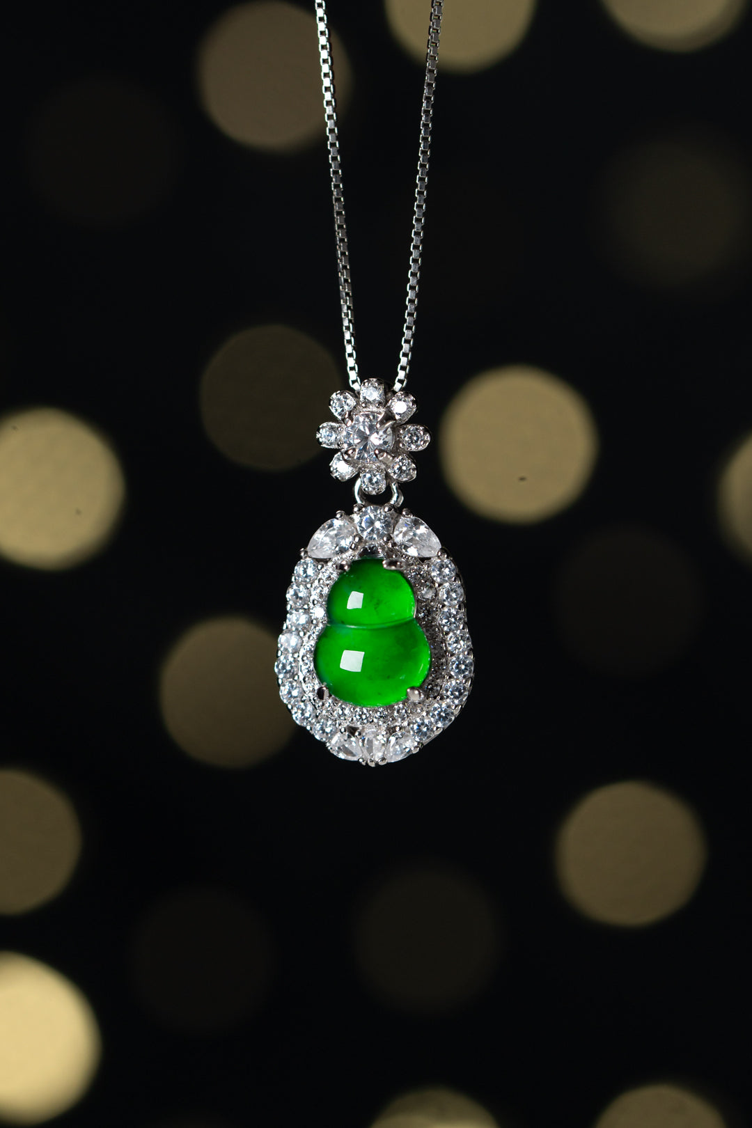 Diamond-Set Gourd Pendant Necklace