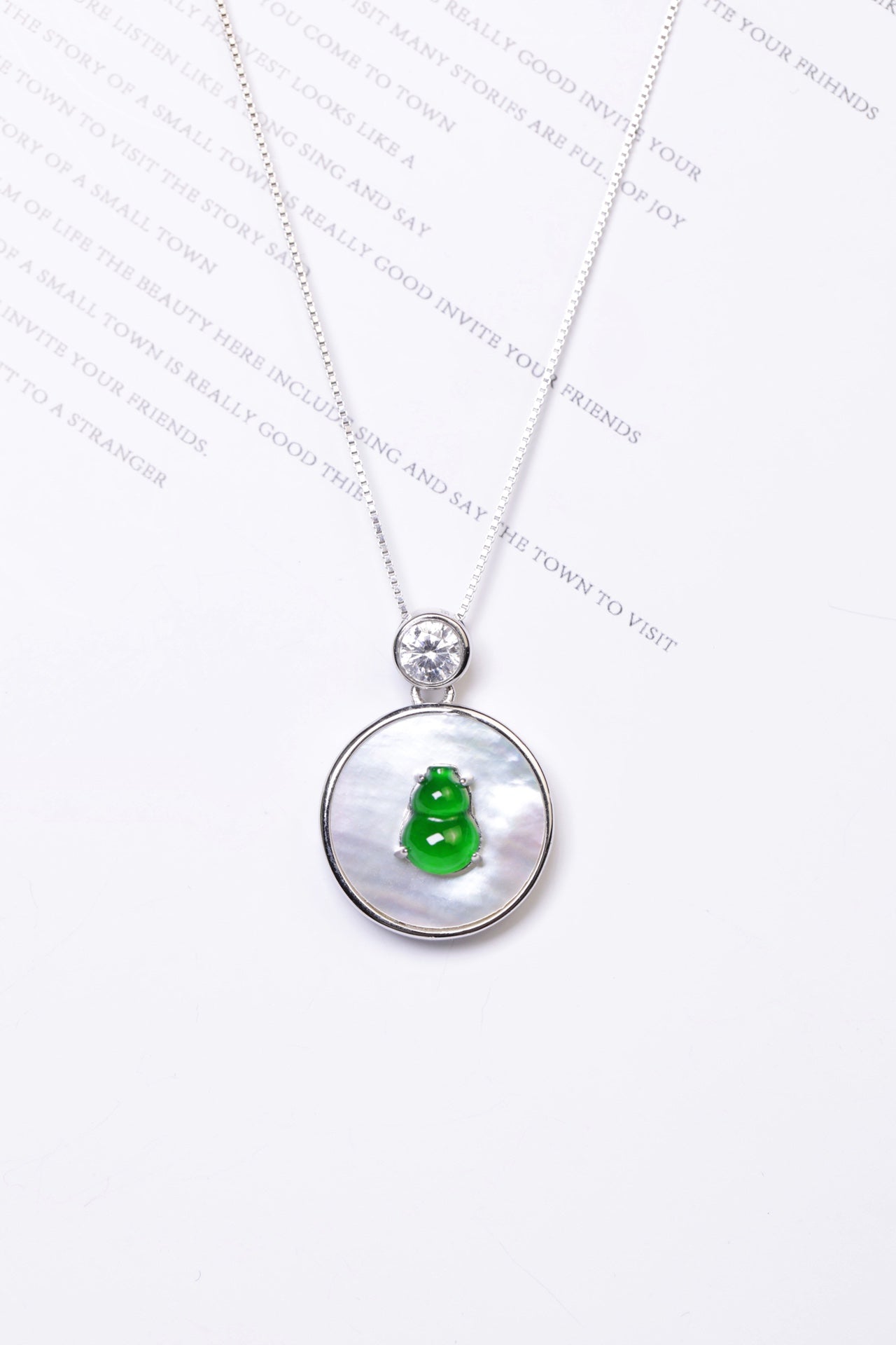 Mother of Pearl Gourd Pendant S925 Silver Jade