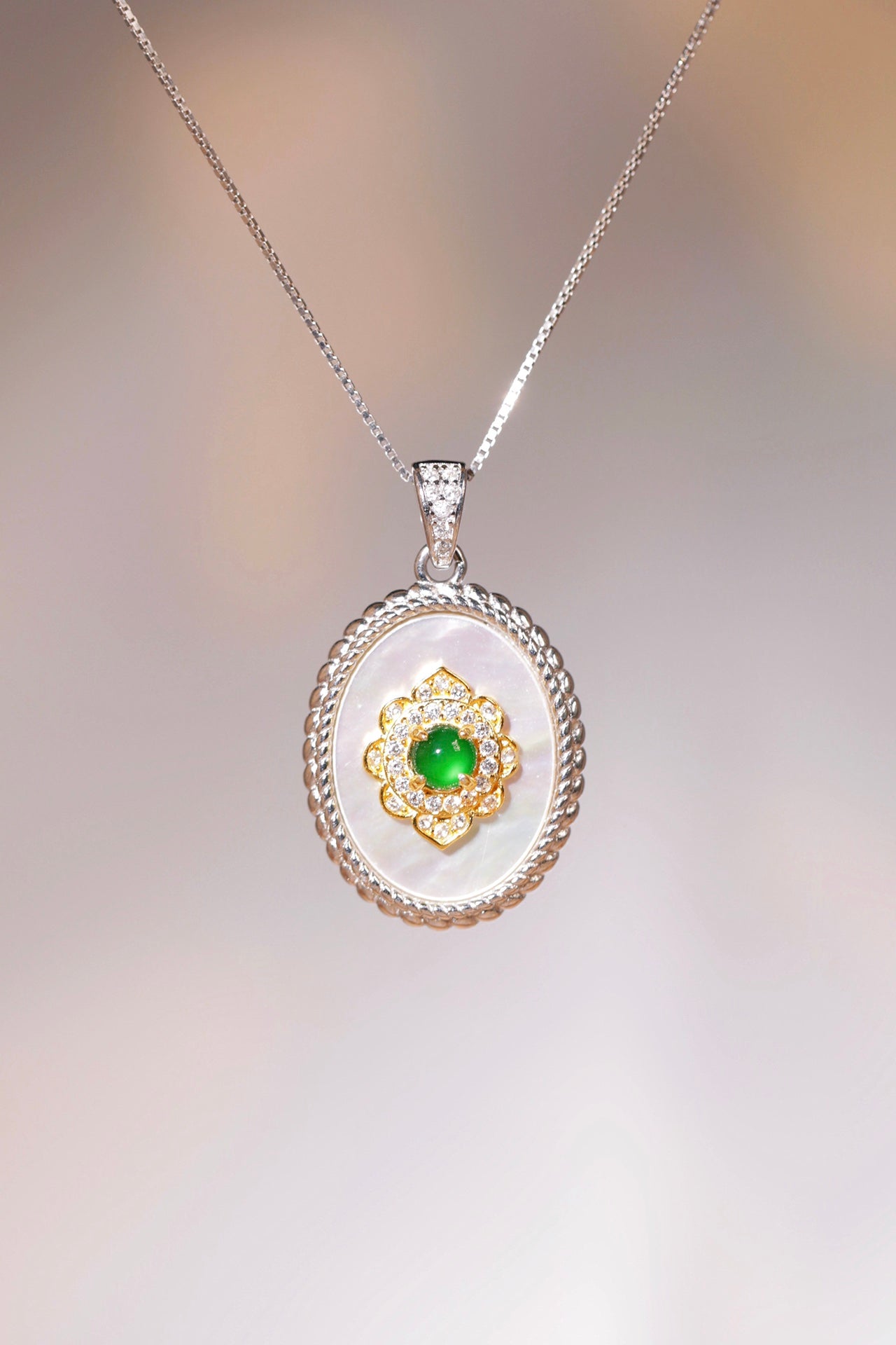 Mother-of-pearl pendant S925 silver Jade