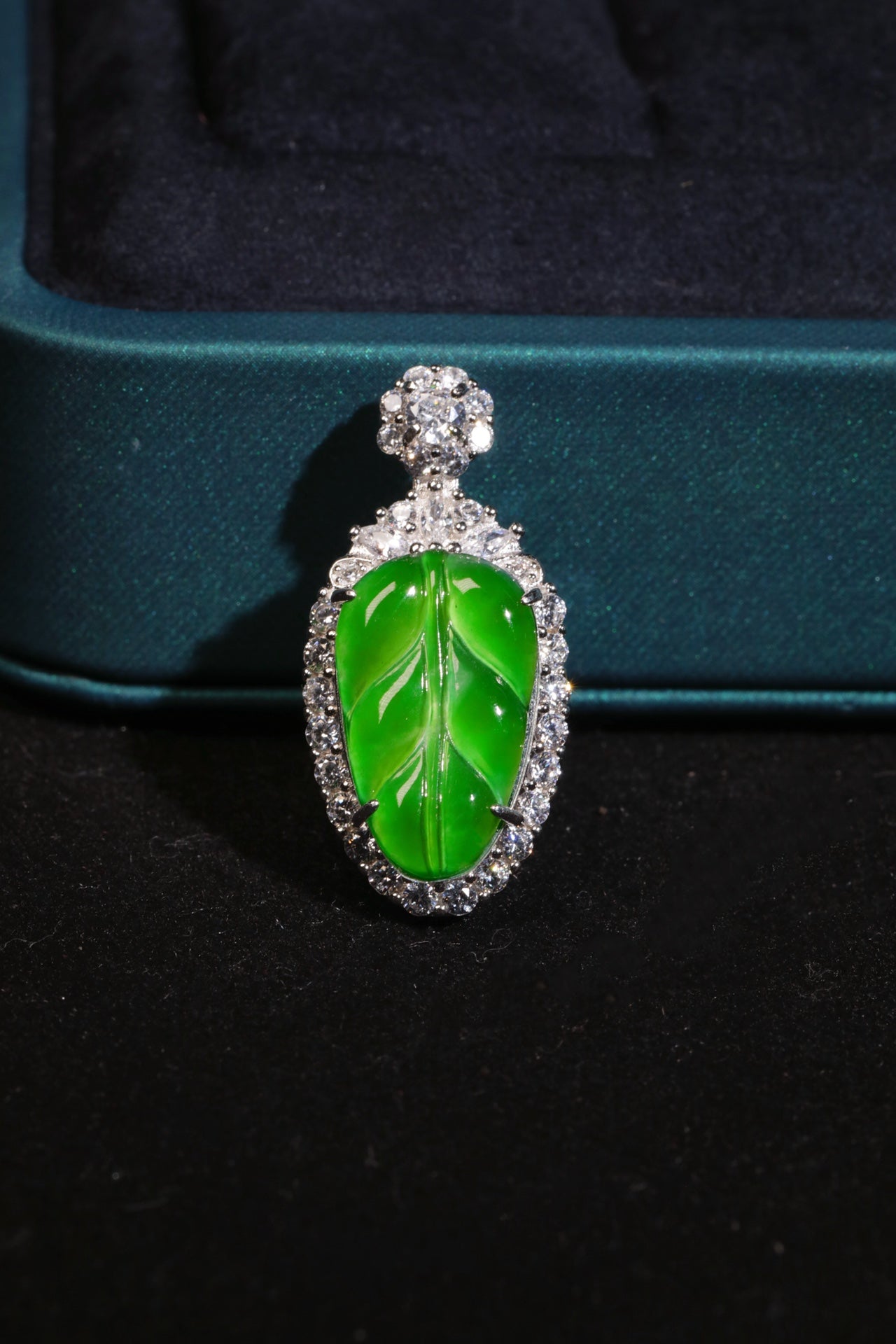 Diamond-Set Leaf Pendant Necklace