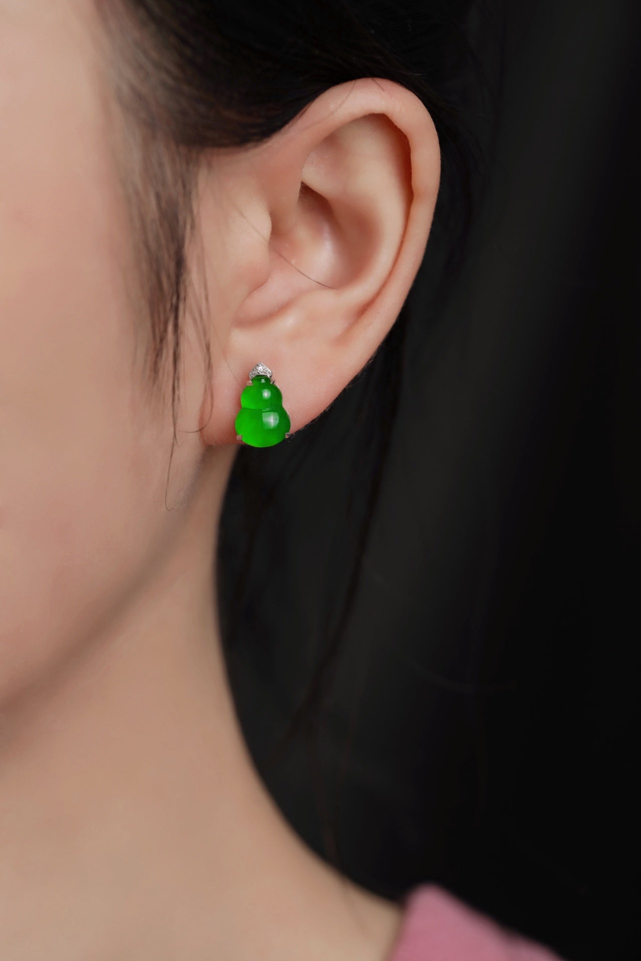 18K Gourd Stud Earrings