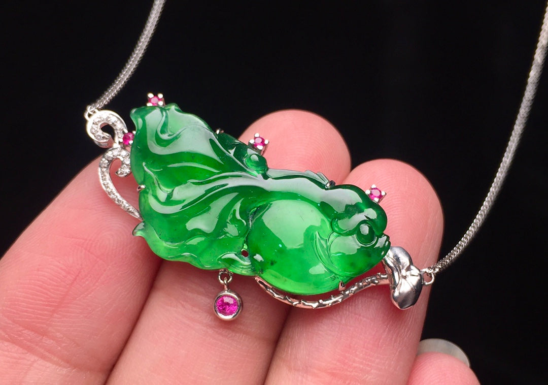 18K Jade Lan Shou Fish Chain Necklace