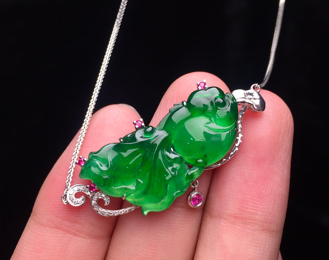 18K Jade Lan Shou Fish Chain Necklace